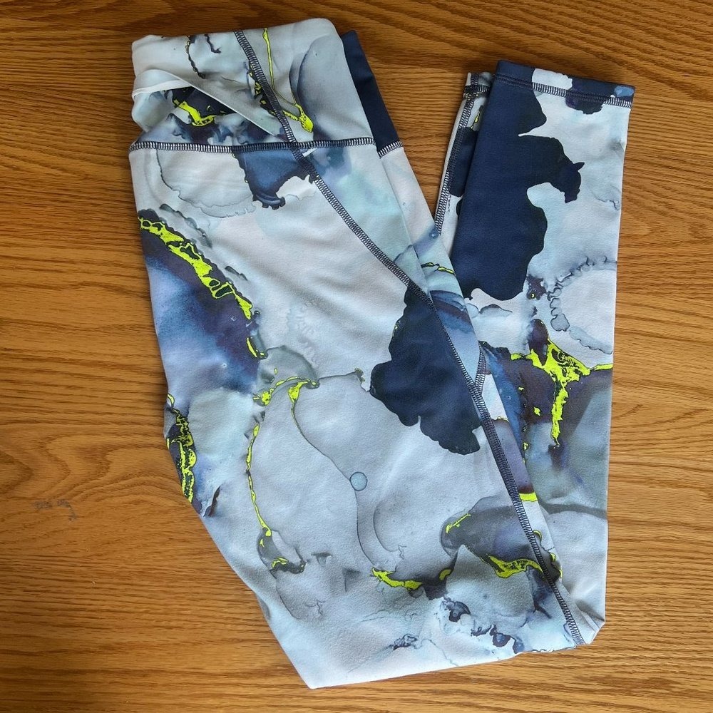 Under Armour Fitted Heatgear Blue Medium Printed Graphic Full Length‎ Leggings